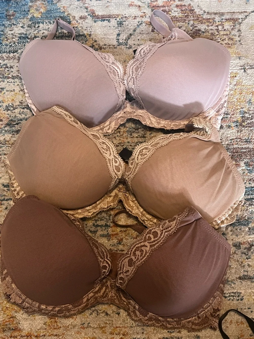 Natori Feathers Bra Bundle